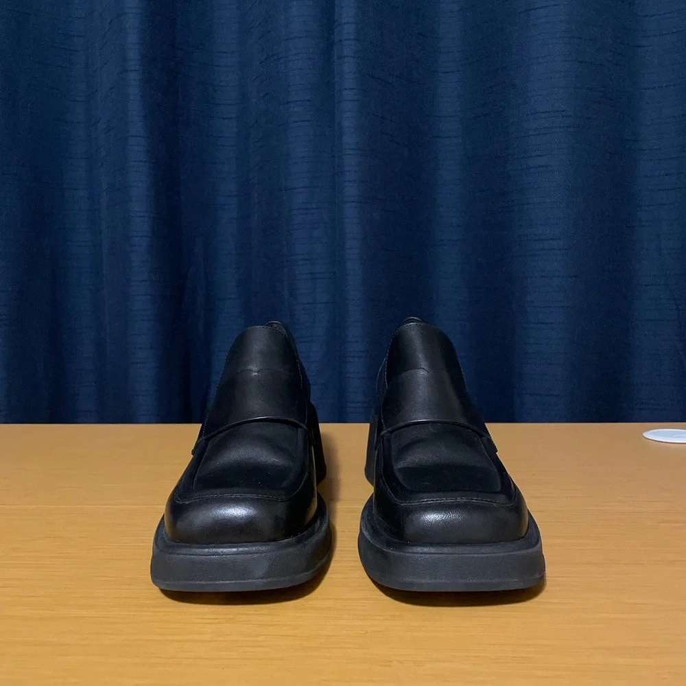 Vagabond Black Dorah Leather Heeled Loafers